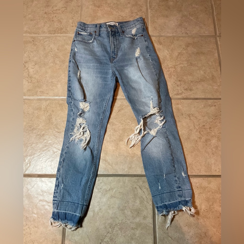 Abercrombie & Fitch Light Blue Distressed Women's Jeans